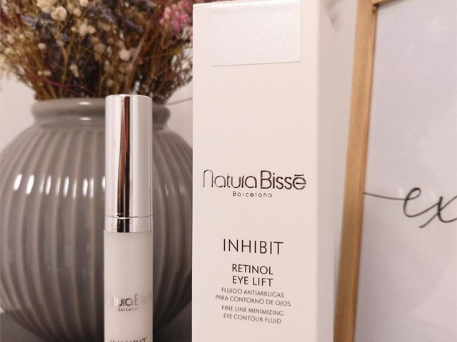 Inhibit Retinol eye lift Natura Bisse 